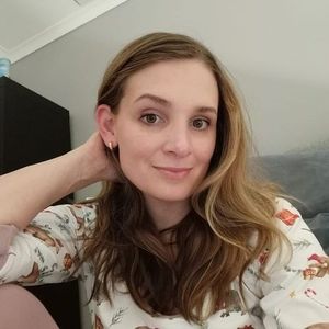 Meet your Posher, Dominique